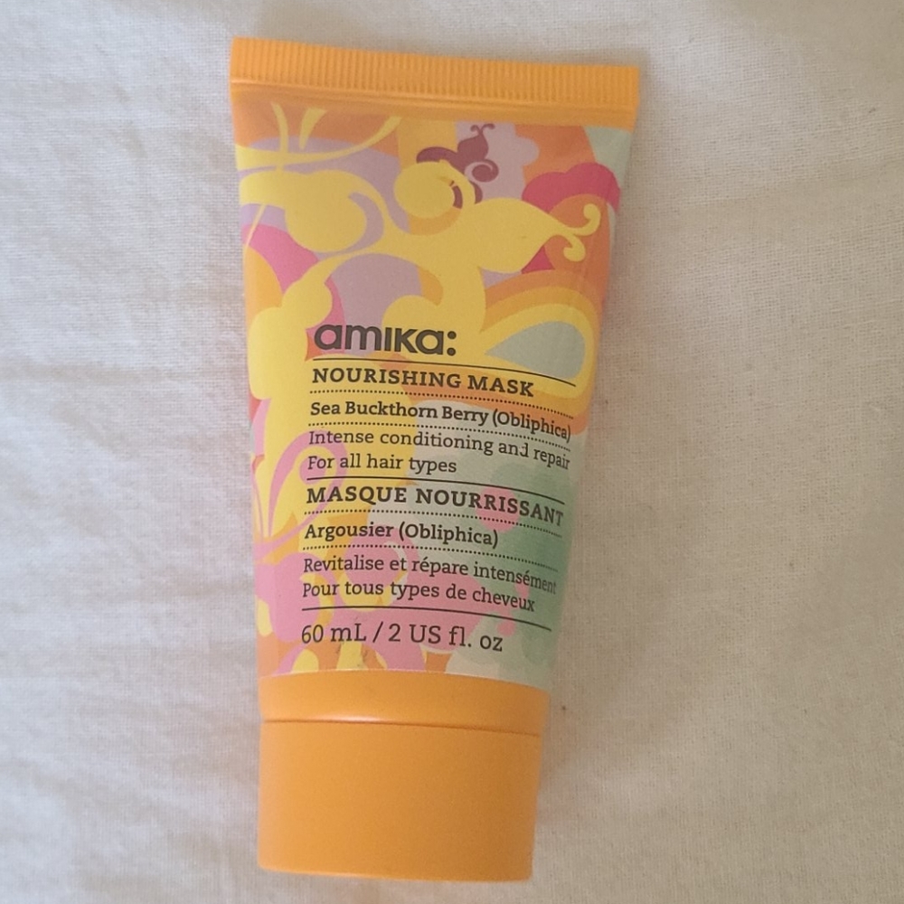 Amika: Nourishing Mask for hair